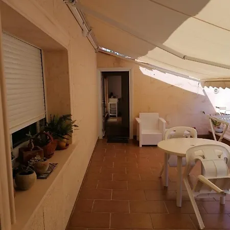 Habitacion Con Techo Inclinado Y Vista Al Mar Teulada Exterior foto
